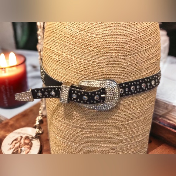 Swarovski Crystal leather rhinestone Belt Beauty! - Picture 2 of 8